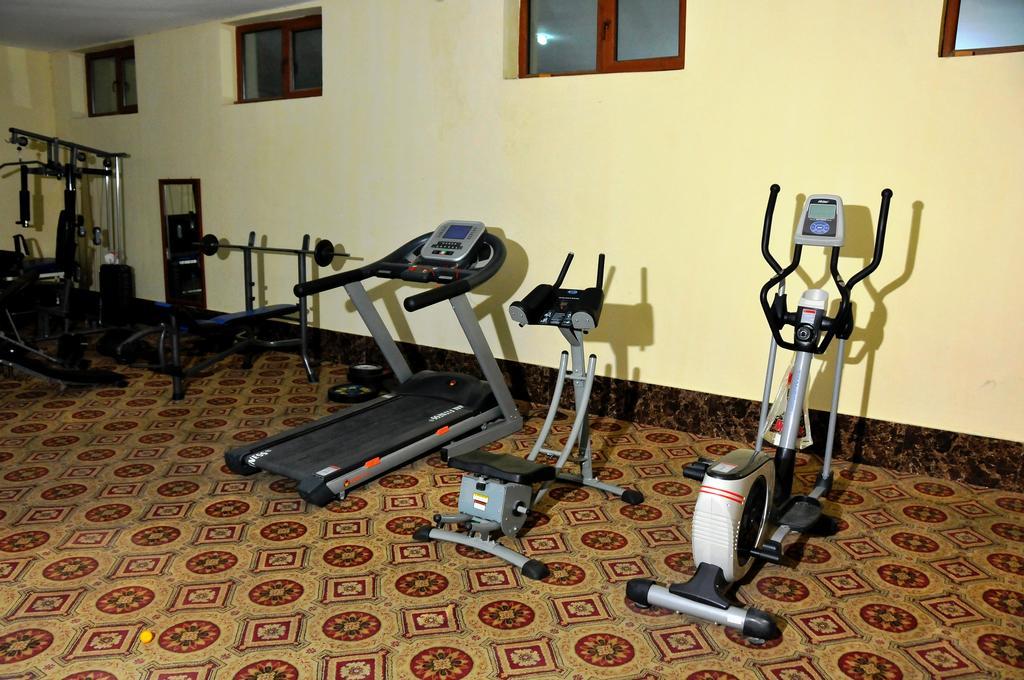 Xudaferin Hotel บากู ภายนอก รูปภาพ