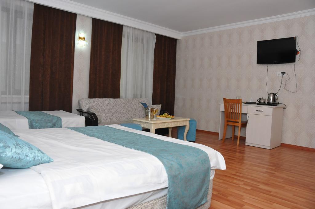 Xudaferin Hotel บากู ภายนอก รูปภาพ
