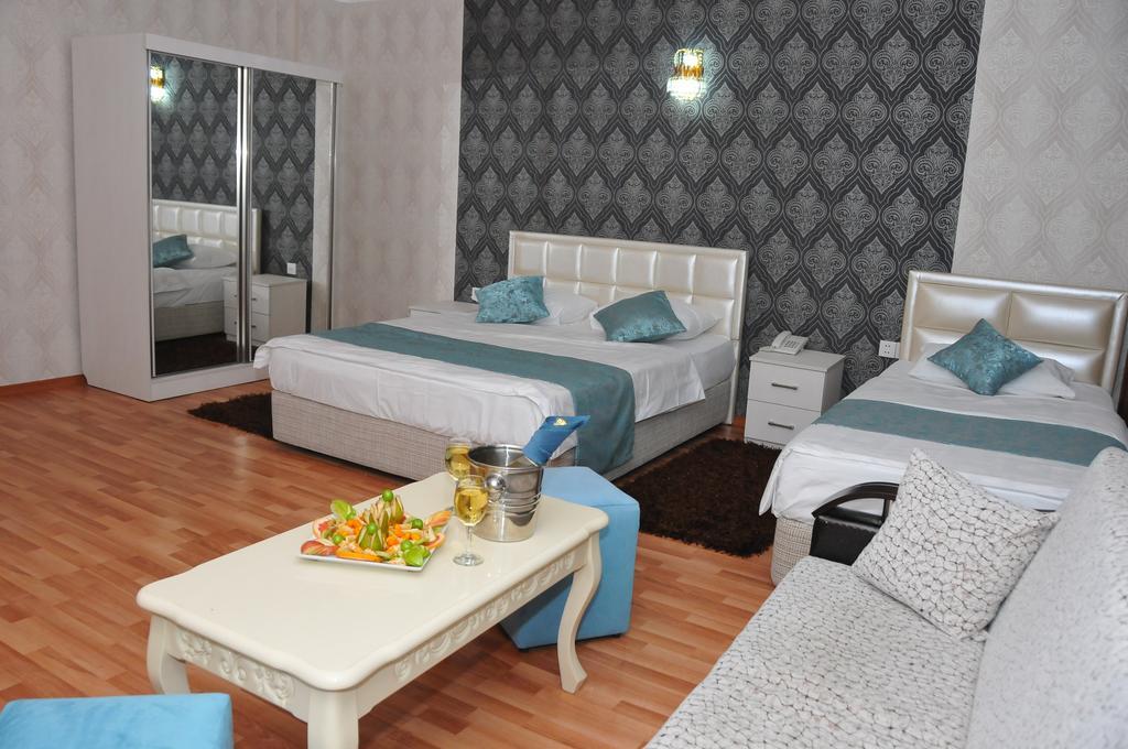 Xudaferin Hotel บากู ภายนอก รูปภาพ